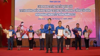 Huyện đoàn Bát Xát giành giải Nhất Liên hoan Tuyên truyền viên giỏi phòng, chống tảo hôn, hôn nhân cận huyết thống 