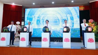 Khai trương “Hệ thống thí điểm phổ biến, bồi dưỡng, cập nhật kiến thức lý luận chính trị cho cán bộ, đảng viên trên Internet”