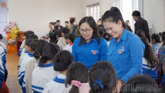 Ấm áp chương trình tình nguyện mùa Đông - Xuân tại huyện Si Ma Cai