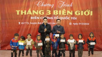 Tỉnh đoàn - Hội Liên hiệp Thanh niên Việt Nam tỉnh tổ chức chương trình "Tháng Ba biên giới"