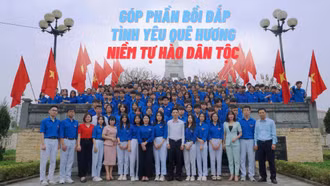 Kết nạp đoàn viên tại “địa chỉ đỏ”: Góp phần bồi đắp tình yêu quê hương, niềm tự hào dân tộc