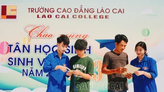 Gần 1.500 học sinh, sinh viên nhập học tại Trường Cao đẳng Lào Cai