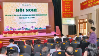 Sa Pa đối thoại và làm việc với các đơn vị kinh doanh vận tải hành khách