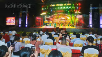 Ấn tượng chương trình nghệ thuật chào mừng Lễ hội đền Bảo Hà năm 2023