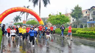 Phòng Giáo dục và Đào tạo thành phố Lào Cai giành giải Nhất toàn đoàn tại Giải Việt dã truyền thống năm 2024