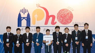 Học sinh Việt Nam đạt 8 Huy chương Olympic Vật lý châu Á năm 2024