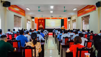 Bồi dưỡng nghiệp vụ công tác dân vận và mô hình dân vận khéo