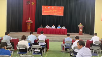 Văn Bàn tổ chức tiếp xúc đối thoại với Nhân dân xã Tân Thượng 