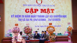 Hội Khuyến học thị xã Sa Pa gặp mặt, tọa đàm nhân kỷ niệm 20 năm ngày thành lập