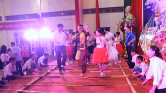“Đêm hội trăng rằm” tại xã Cốc Mỳ 