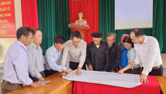 Hội thảo góp ý về lý lịch “Di tích danh thắng đường đá cổ Pavie”