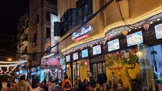 Hà Nội được vinh danh là điểm đến hàng đầu thế giới cho kỳ nghỉ ngắn ngày 2023