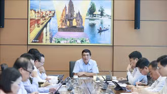Làm rõ những giải pháp thúc đẩy phát triển nền kinh tế
