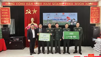 Nhiều hoạt động ý nghĩa hướng về biên giới