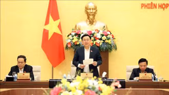 Phiên họp thứ 31 của Ủy ban Thường vụ Quốc hội cho ý kiến 7 dự thảo Luật