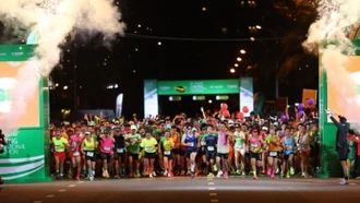 Kỷ lục mới tại cuộc thi Marathon quốc tế Đà Nẵng-Manulife lần thứ 10