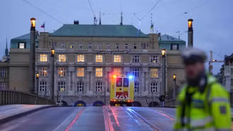 Xả súng kinh hoàng giữa trung tâm châu Âu, gần 40 người thương vong