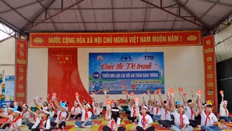 Hơn 600 học sinh tiểu học thi vẽ tranh và “Rung chuông vàng” về chủ đề an toàn giao thông