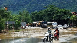 Vùng núi và trung du Bắc Bộ chuyển mát, cục bộ có mưa to