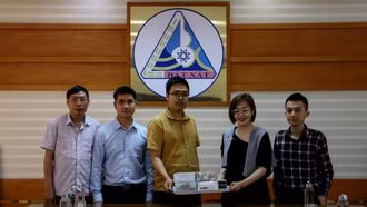 Được chuyển hơn 15 tỷ đồng vào tài khoản, một công dân hoàn trả số tiền cho công ty chứng khoán 