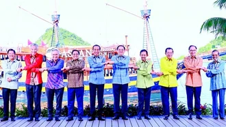 Việt Nam - ASEAN: Cùng xây dựng bản sắc, giá trị, sức sống và uy tín