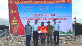 Một số đơn vị, địa phương hỗ trợ người dân làm nhà ở