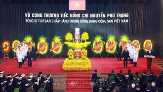 Hơn 5.600 đoàn trong nước và quốc tế đến viếng Tổng Bí thư Nguyễn Phú Trọng