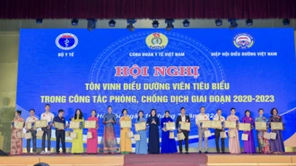 Tôn vinh các điều dưỡng viên tiêu biểu trong phòng chống dịch