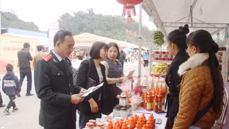 Lào Cai triển khai Tháng hành động vì an toàn thực phẩm năm 2024