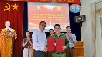 Ký kết và khai trương thí điểm thực hiện thông báo lưu trú qua phần mềm ASM tại Bệnh viện Đa khoa thị xã Sa Pa