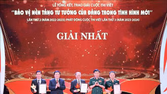 Trao giải Cuộc thi viết "Bảo vệ nền tảng tư tưởng của Đảng trong tình hình mới" lần thứ hai