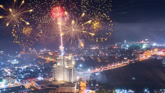 Mãn nhãn màn pháo hoa chào đón năm Giáp Thìn 2024