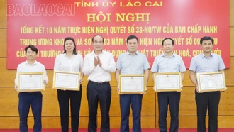 Lào Cai đạt nhiều thành tựu trong thực hiện Nghị quyết số 33 và Nghị quyết số 09 về phát triển văn hóa con người