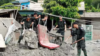 Khẩn trương giúp người dân khắc phục sự cố hồ chứa bùn quặng Nhà máy tuyển quặng đồng Tả Phời