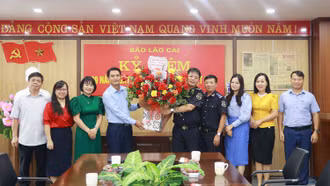 Các cơ quan, đơn vị, địa phương chúc mừng Báo Lào Cai nhân 99 năm Ngày Báo chí cách mạng Việt Nam