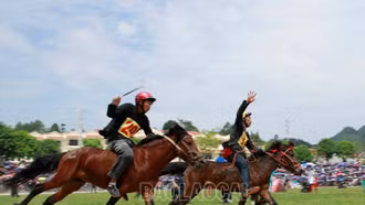 Kịch tính vòng chung kết Giải đua ngựa Bắc Hà lần thứ XVI