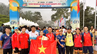 Bàn Thị Vang (Lào Cai) đoạt Huy chương Bạc tại Giải Vô địch xe đạp địa hình châu Á