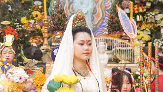 Lễ hội Quán Thế Âm thu hút hàng nghìn người tham dự