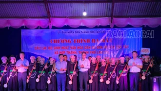 Ra mắt Câu lạc bộ văn hoá dân ca, dân vũ dân tộc Tày xã Hợp Thành