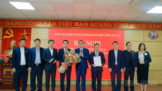 Công bố quyết định thành lập Đảng bộ Sở Giao thông Vận tải và Đảng bộ Sở Xây dựng