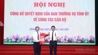 Đồng chí Giàng Seo Vần giữ chức vụ Bí thư Huyện ủy Mường Khương