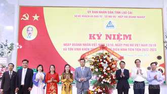 Cộng đồng doanh nghiệp cần gắn kết, đồng lòng vượt qua khó khăn