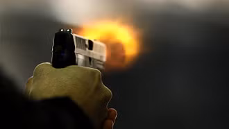 Xả súng làm 12 người thiệt mạng ở Iran