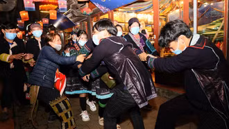 Trực tiếp: Phiên chợ tình Sa Pa