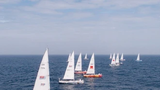 Giải đua thuyền buồm Clipper Race: Các đội thi đầu tiên cập cảng Hạ Long