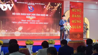 Khai mạc hội báo xuân và trao giải báo chí Búa Liềm vàng 2023