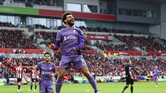 Salah rực sáng, Liverpool 'hủy diệt' Brentford