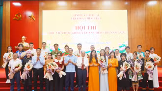 21 thí sinh tham gia Hội thi Học viên học giỏi lý luận chính trị