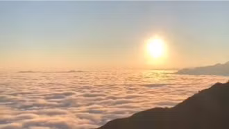 Săn “biển mây” trên đỉnh núi Muối