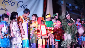 Tết Trung thu hướng về trẻ em nghèo